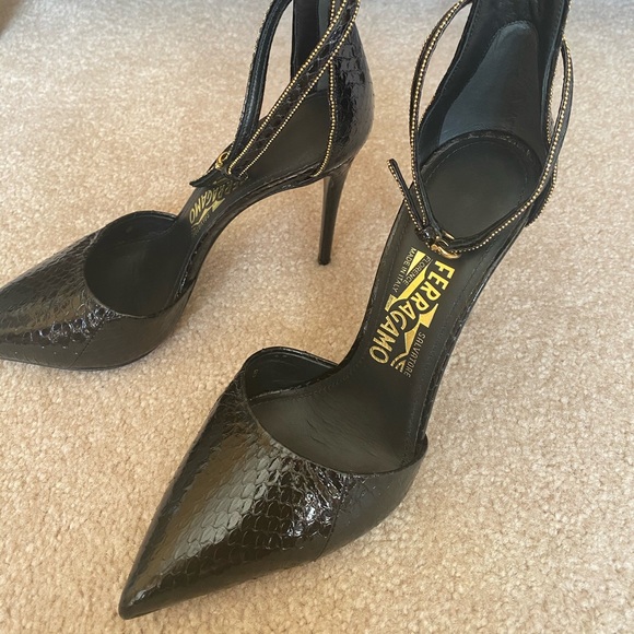 Ferragamo Ellen shoe size 7b NWT - Picture 9 of 15